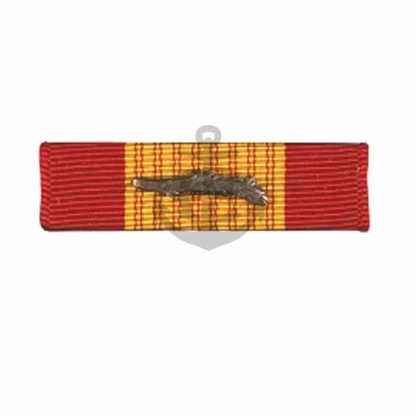 VIETNAM CROSS OF GALLANTRY WITH PALM RIBBON